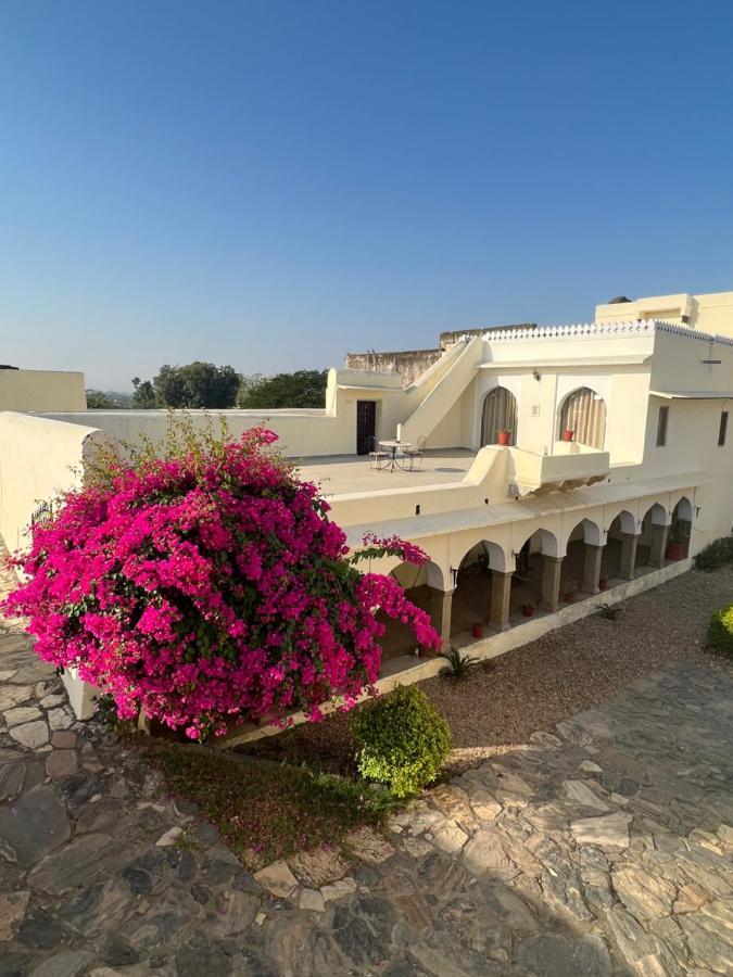 Fort Barli - A 16Th Century Castle Екстериор снимка